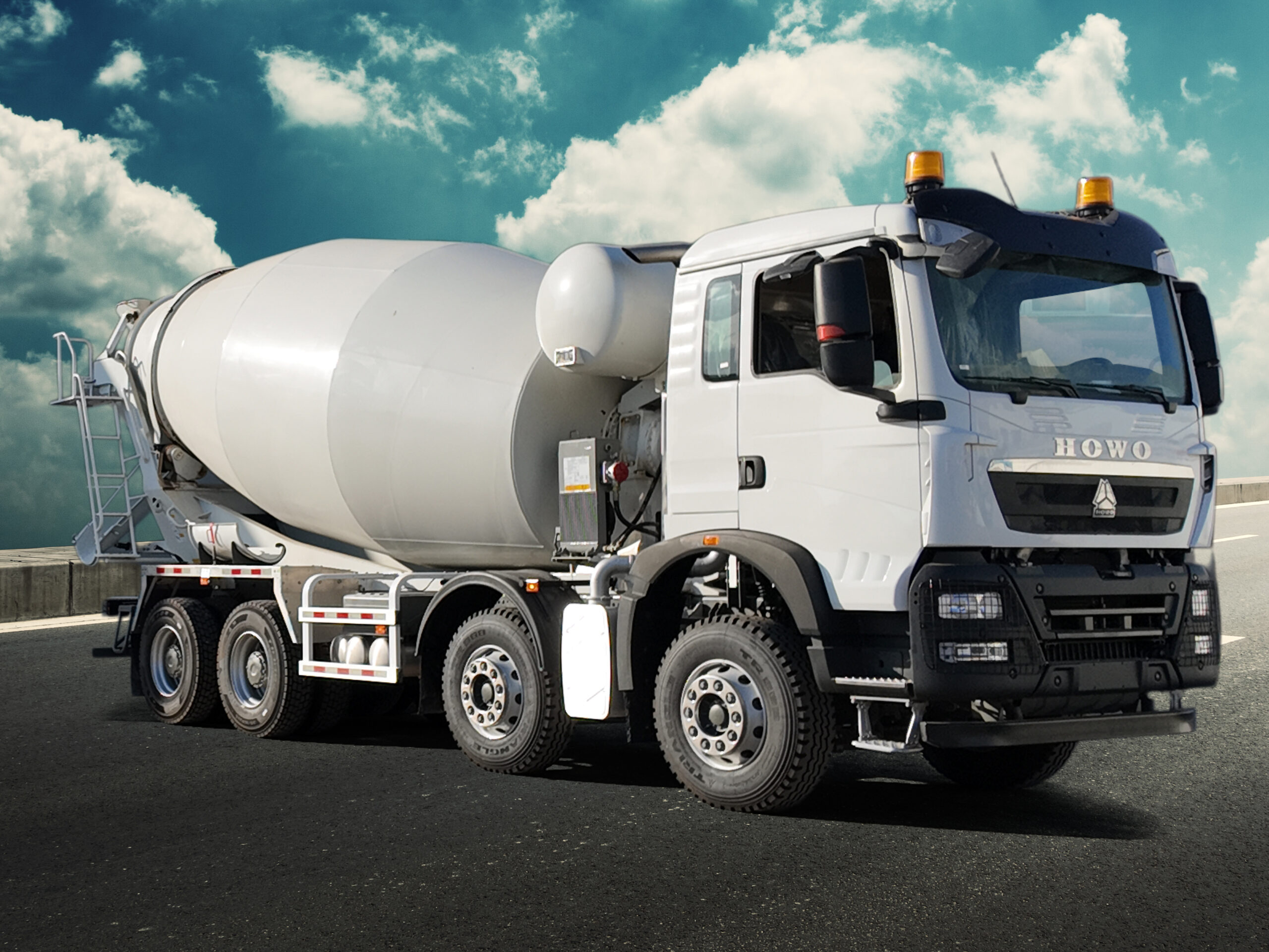 tx430-malaxeur-8x4-sinotruk (3)